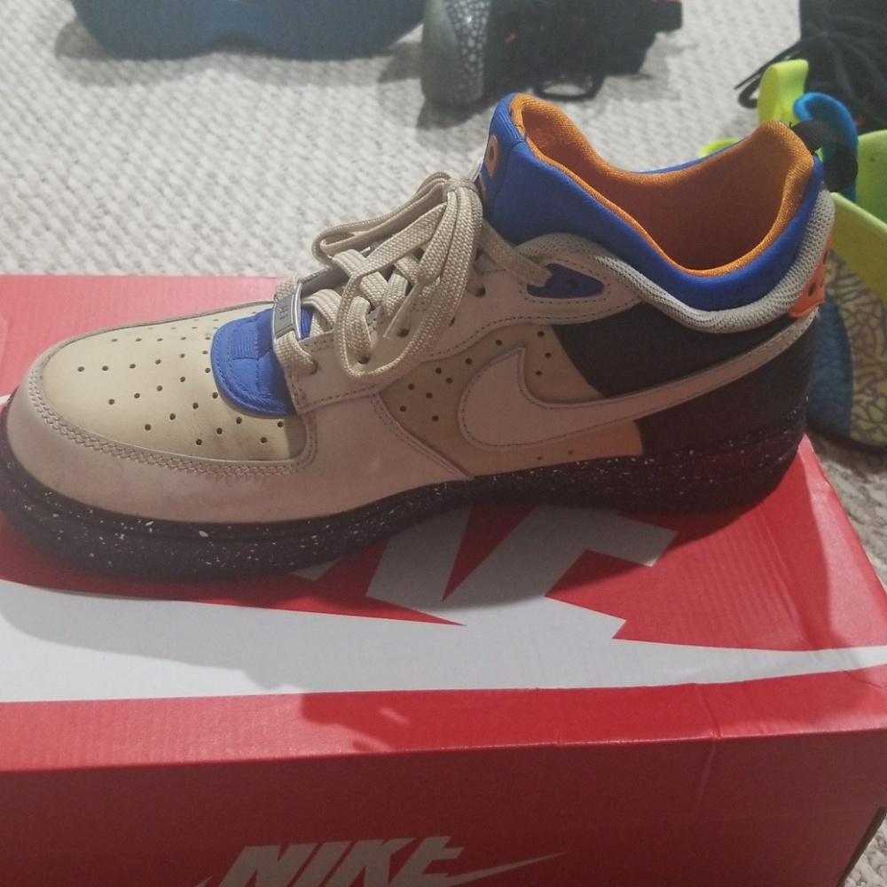 Nike air force one knicks